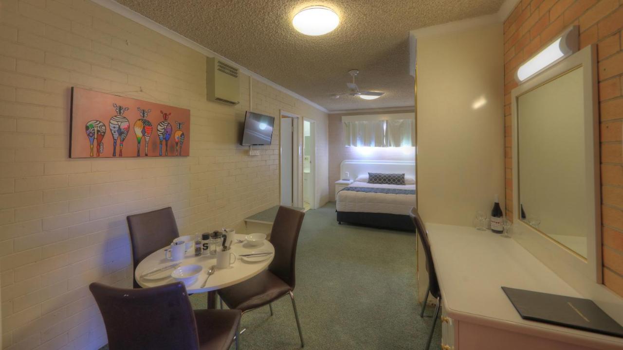 Cousins Motor Inn Inverell Ngoại thất bức ảnh