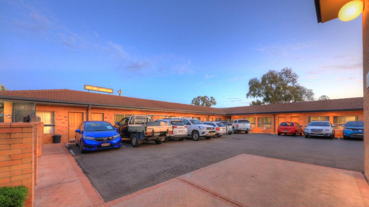 Cousins Motor Inn Inverell Ngoại thất bức ảnh