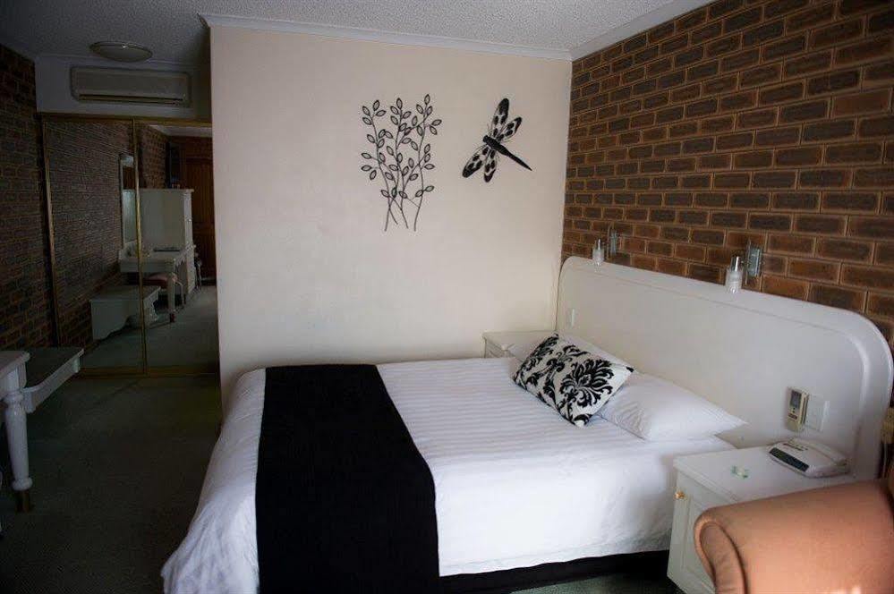 Cousins Motor Inn Inverell Ngoại thất bức ảnh
